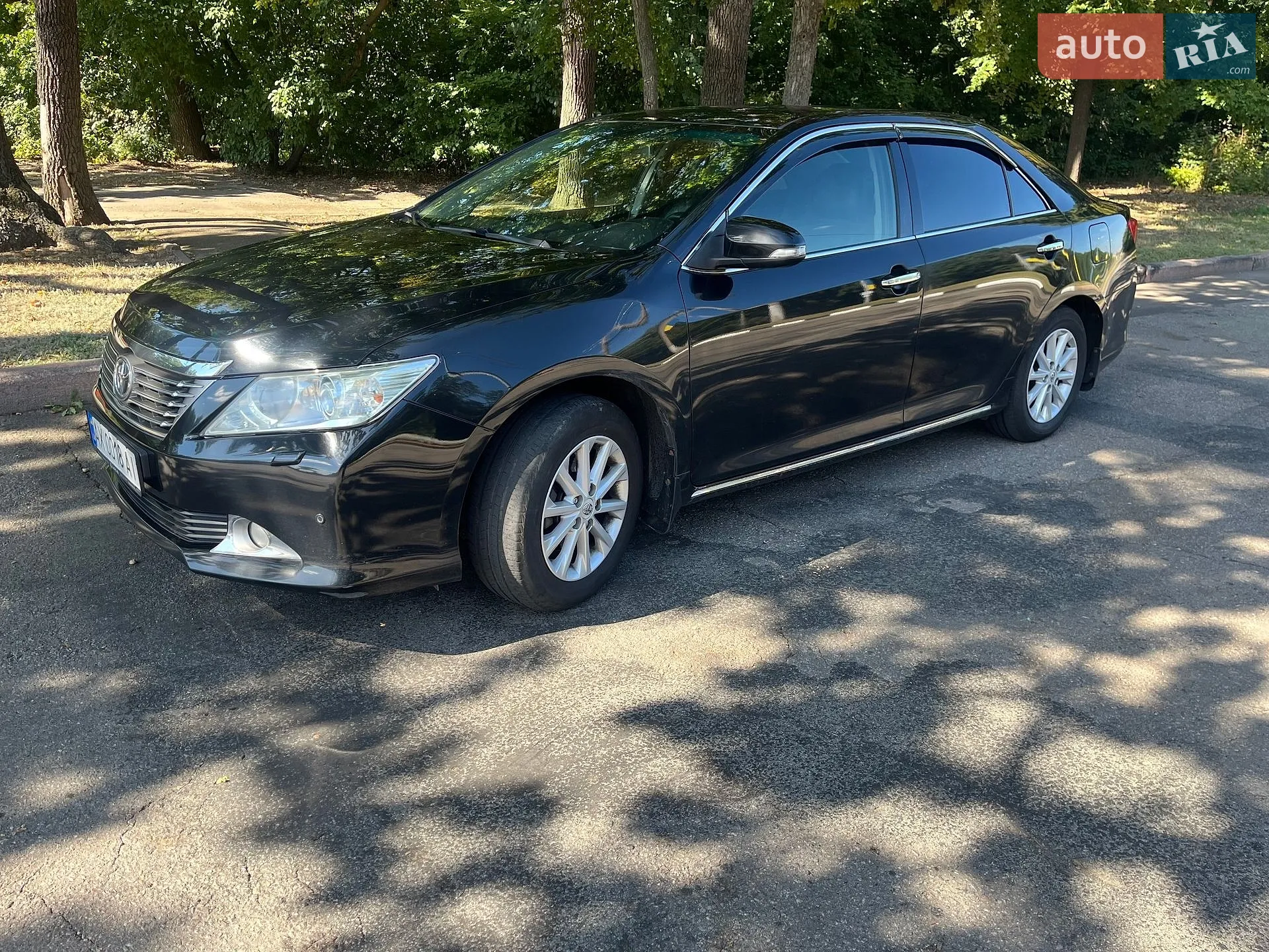 2012 Toyota Camry - фото 1