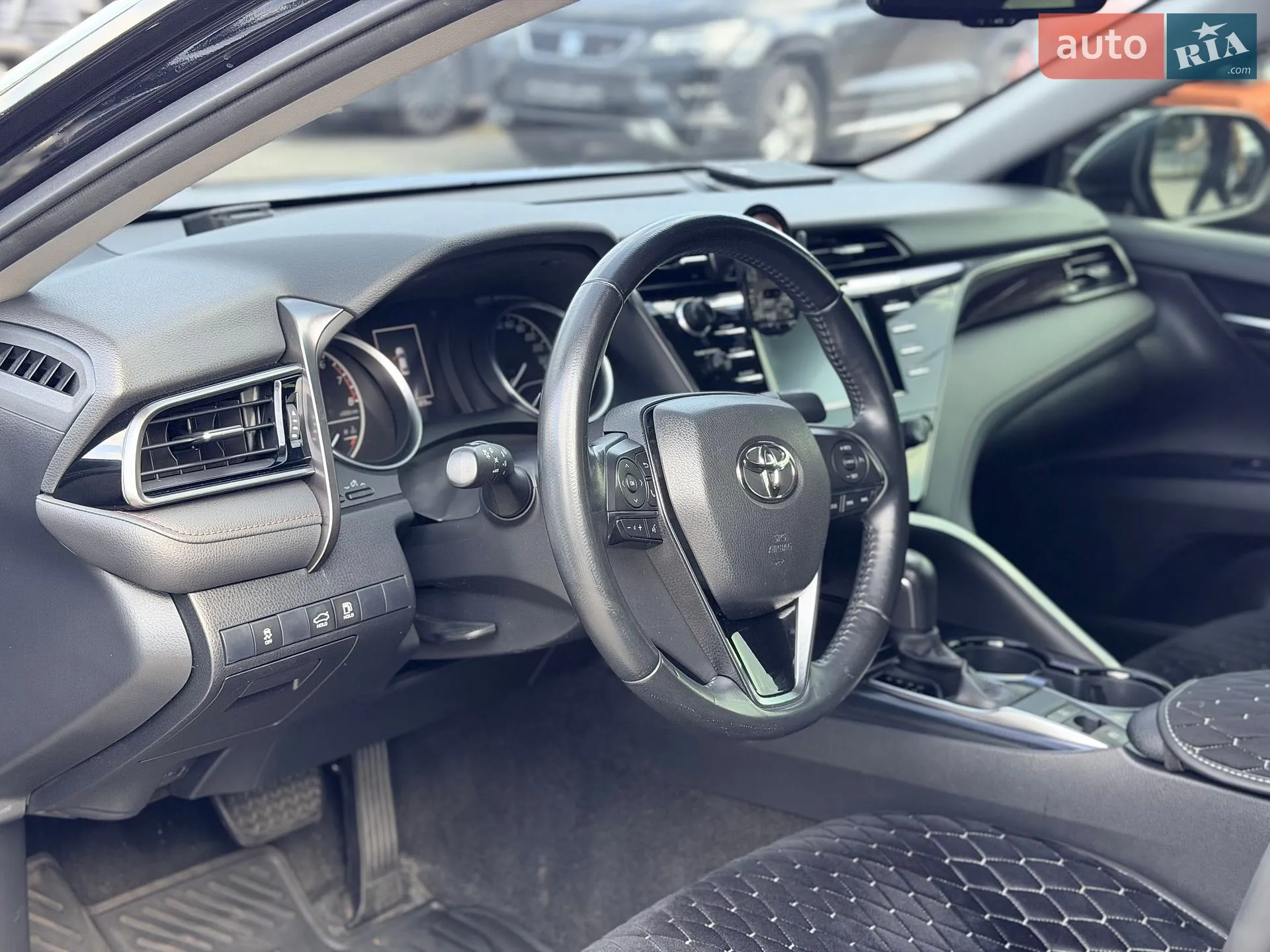 2020 Toyota Camry - мініатюра 15