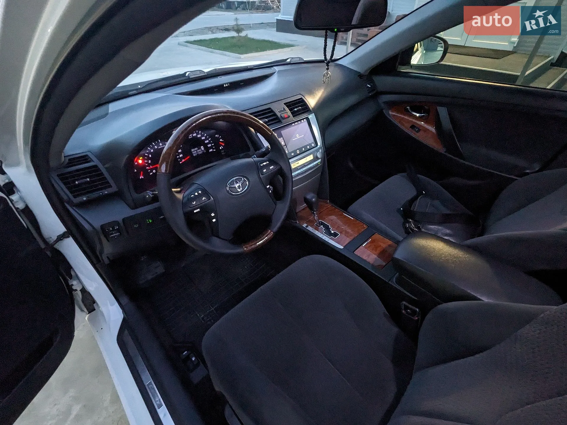 2011 Toyota Camry - мініатюра 10