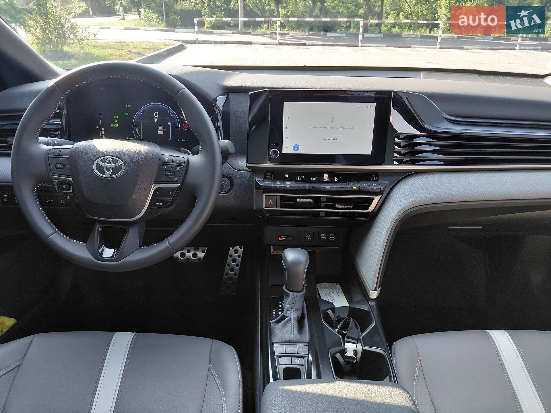 2025 Toyota Camry - мініатюра 44