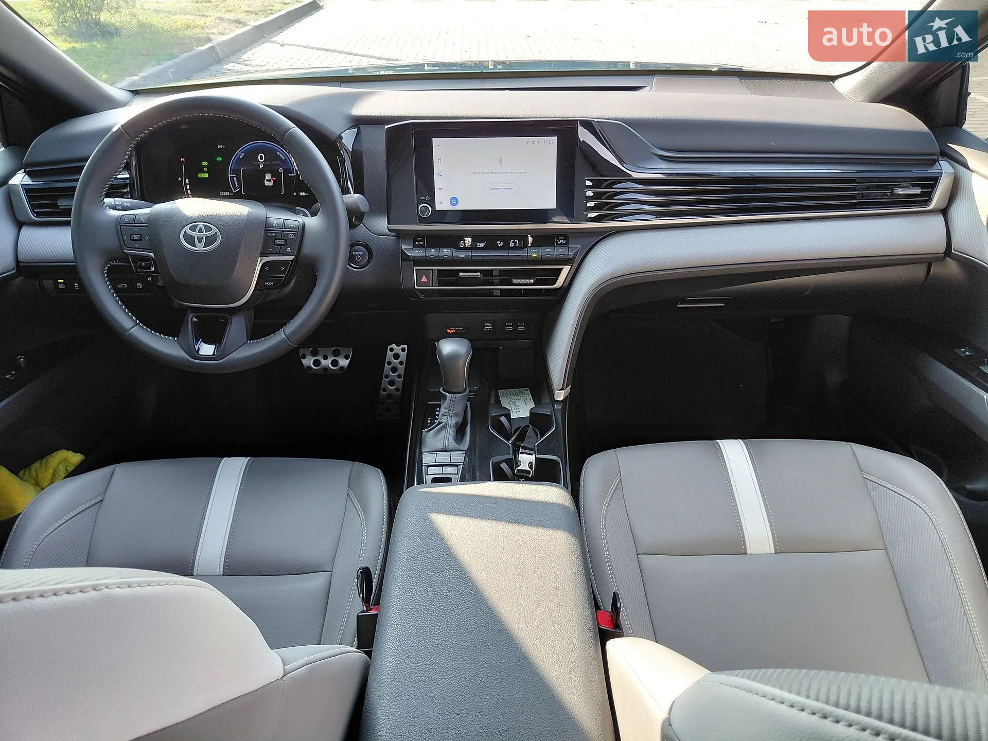 2025 Toyota Camry - мініатюра 46