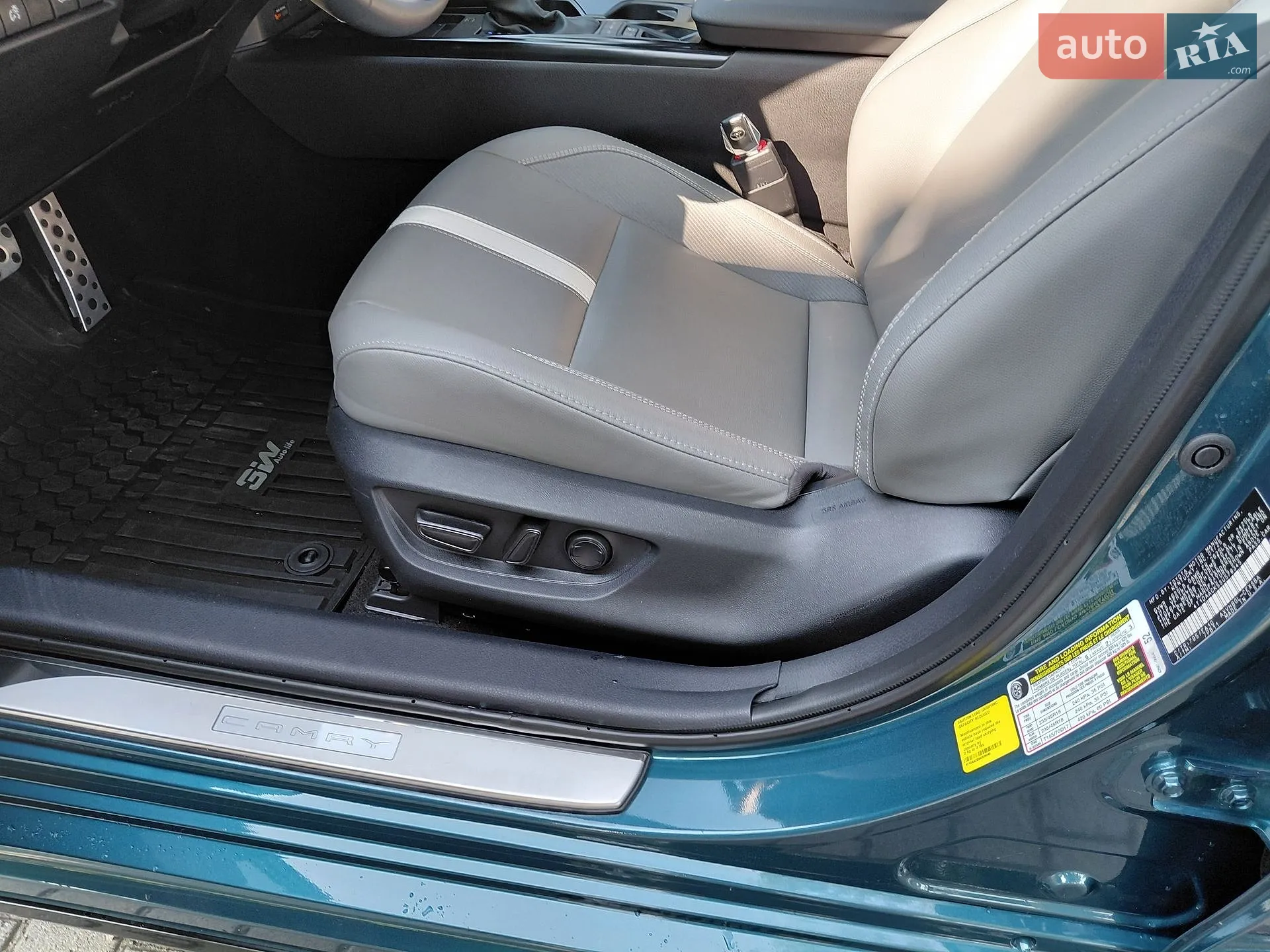 2025 Toyota Camry - мініатюра 76