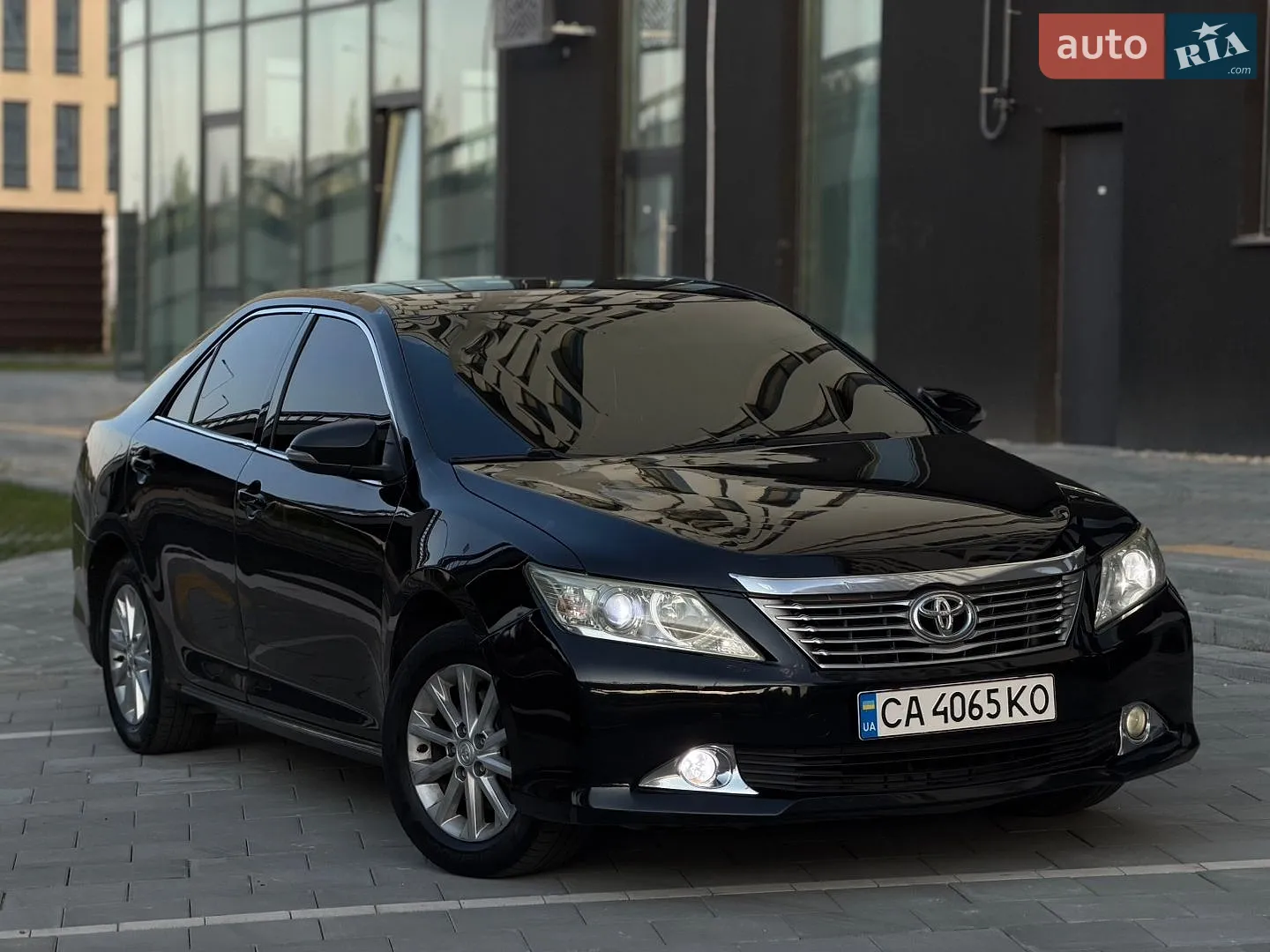 2012 Toyota Camry - мініатюра 2
