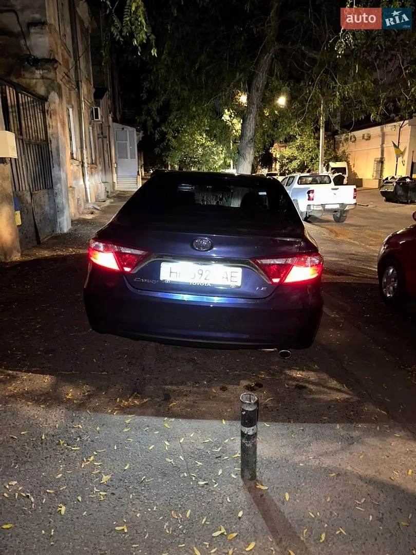 2016 Toyota Camry - мініатюра 13