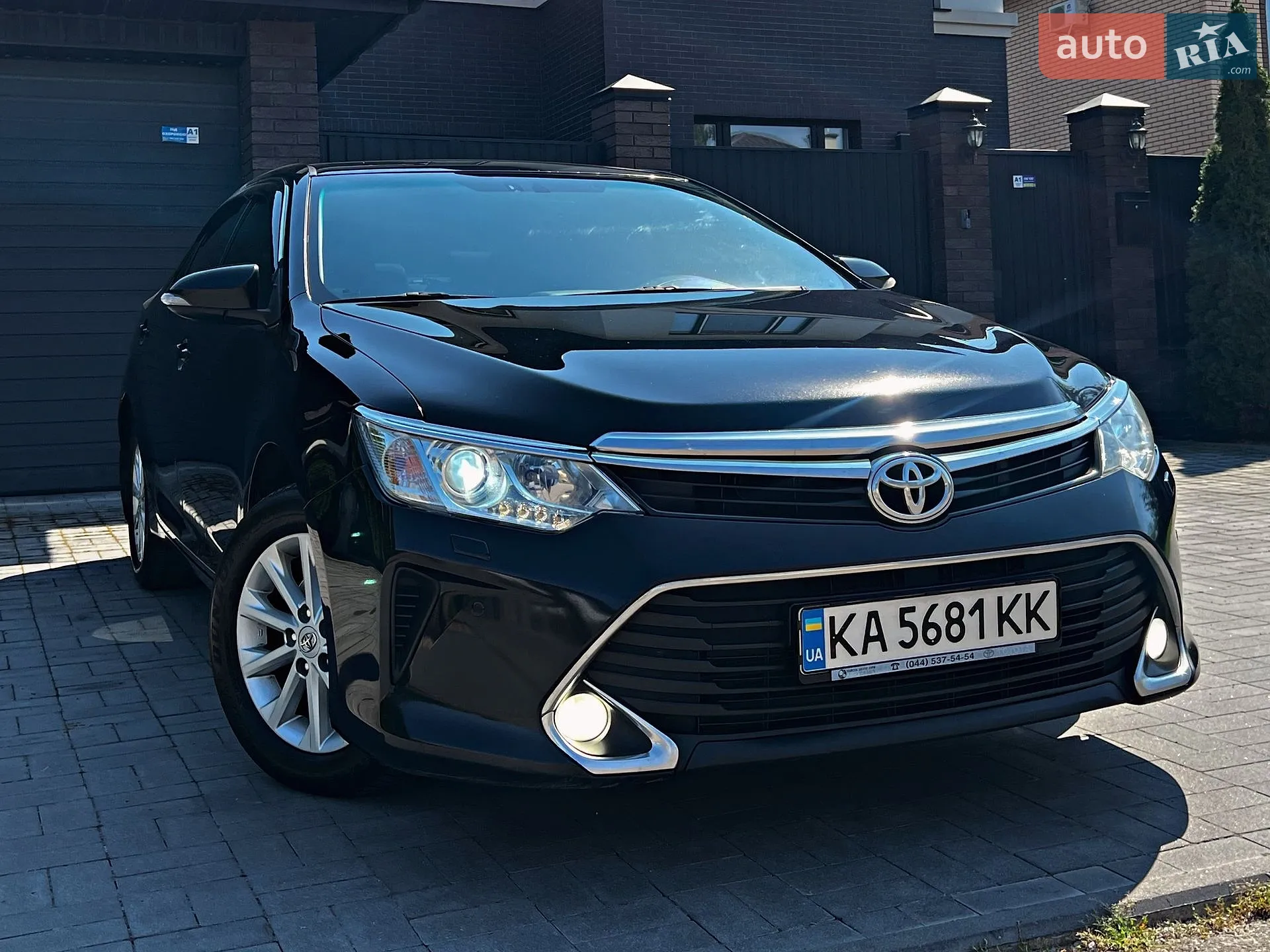 2016 Toyota Camry - мініатюра 8