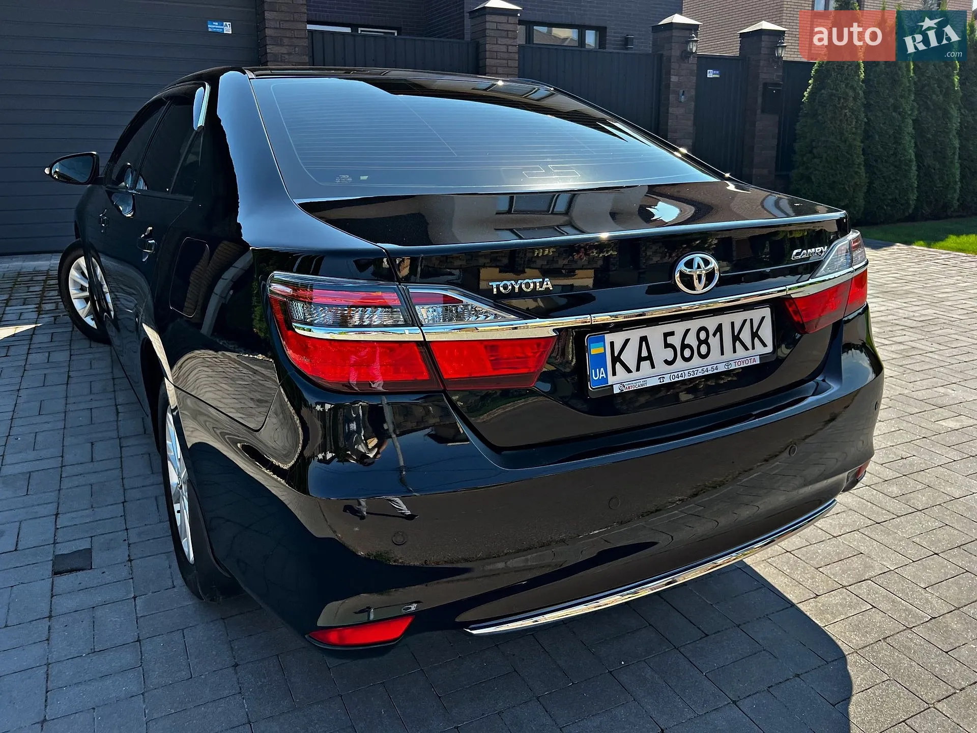 2016 Toyota Camry - мініатюра 12