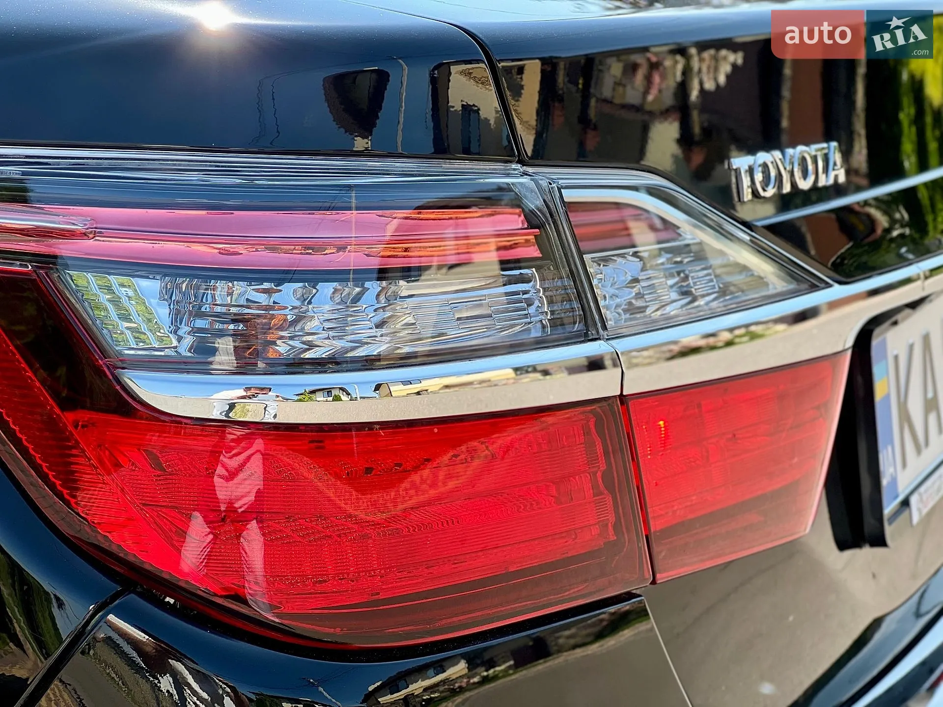 2016 Toyota Camry - мініатюра 28