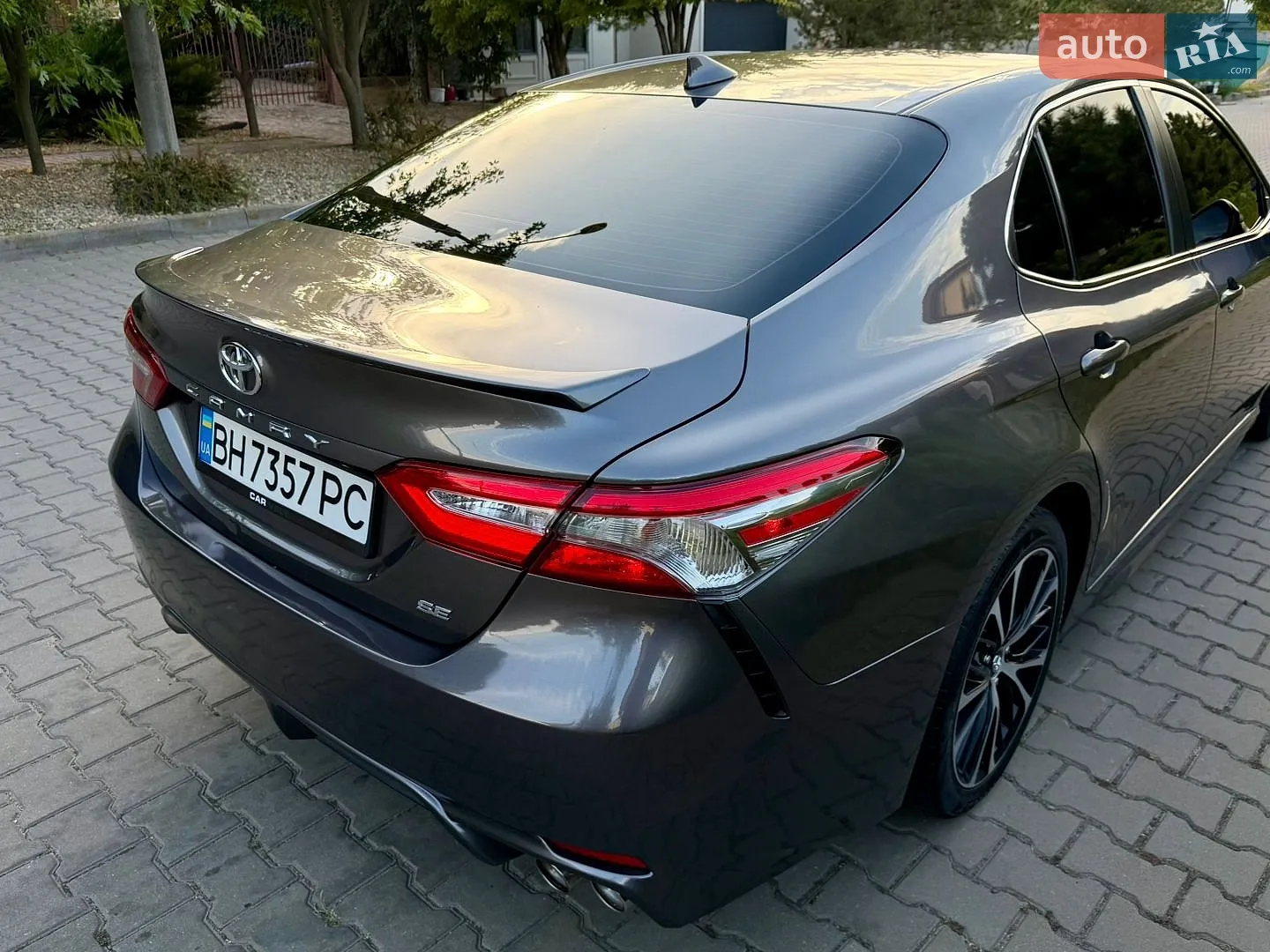 2019 Toyota Camry - мініатюра 17