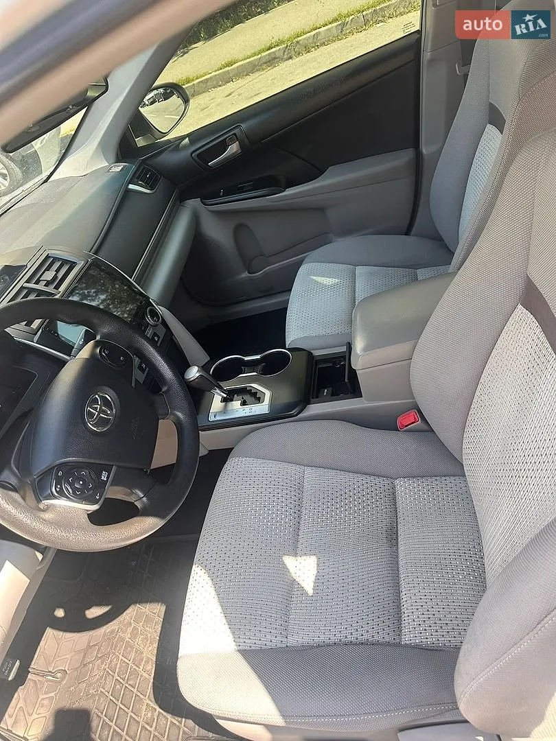 2013 Toyota Camry - мініатюра 10