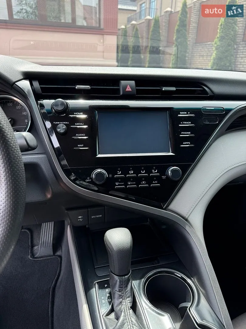 2019 Toyota Camry - мініатюра 17