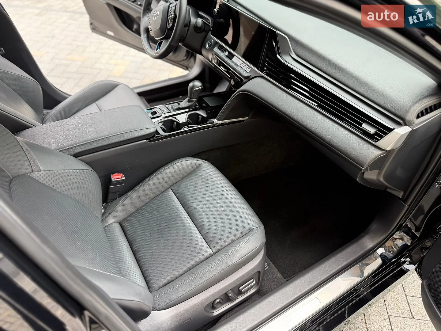 2024 Toyota Camry - мініатюра 15