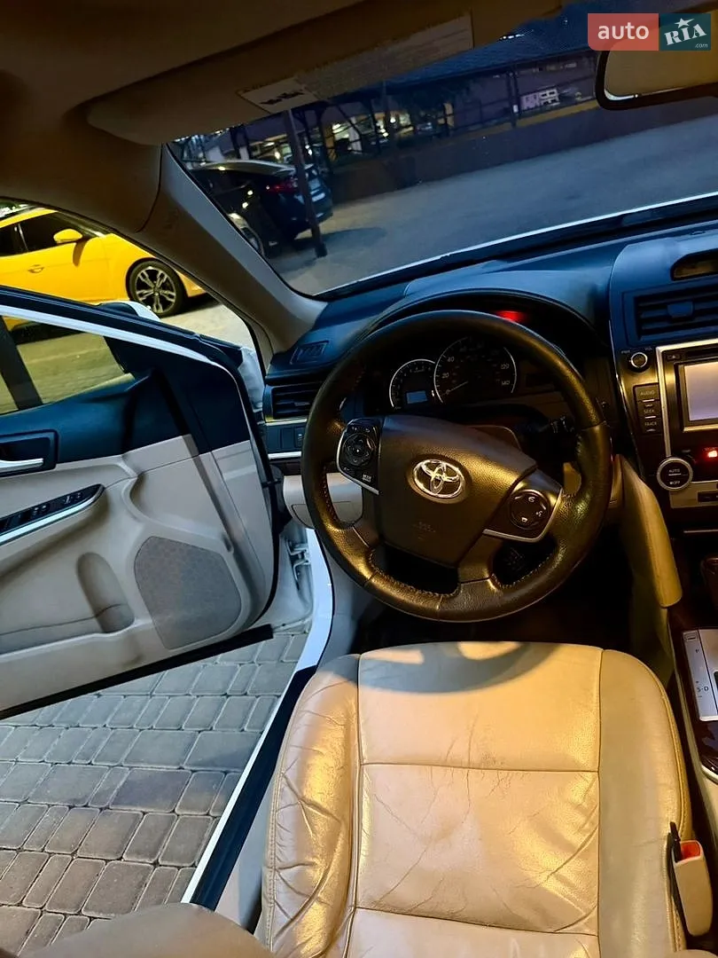 2012 Toyota Camry - мініатюра 21