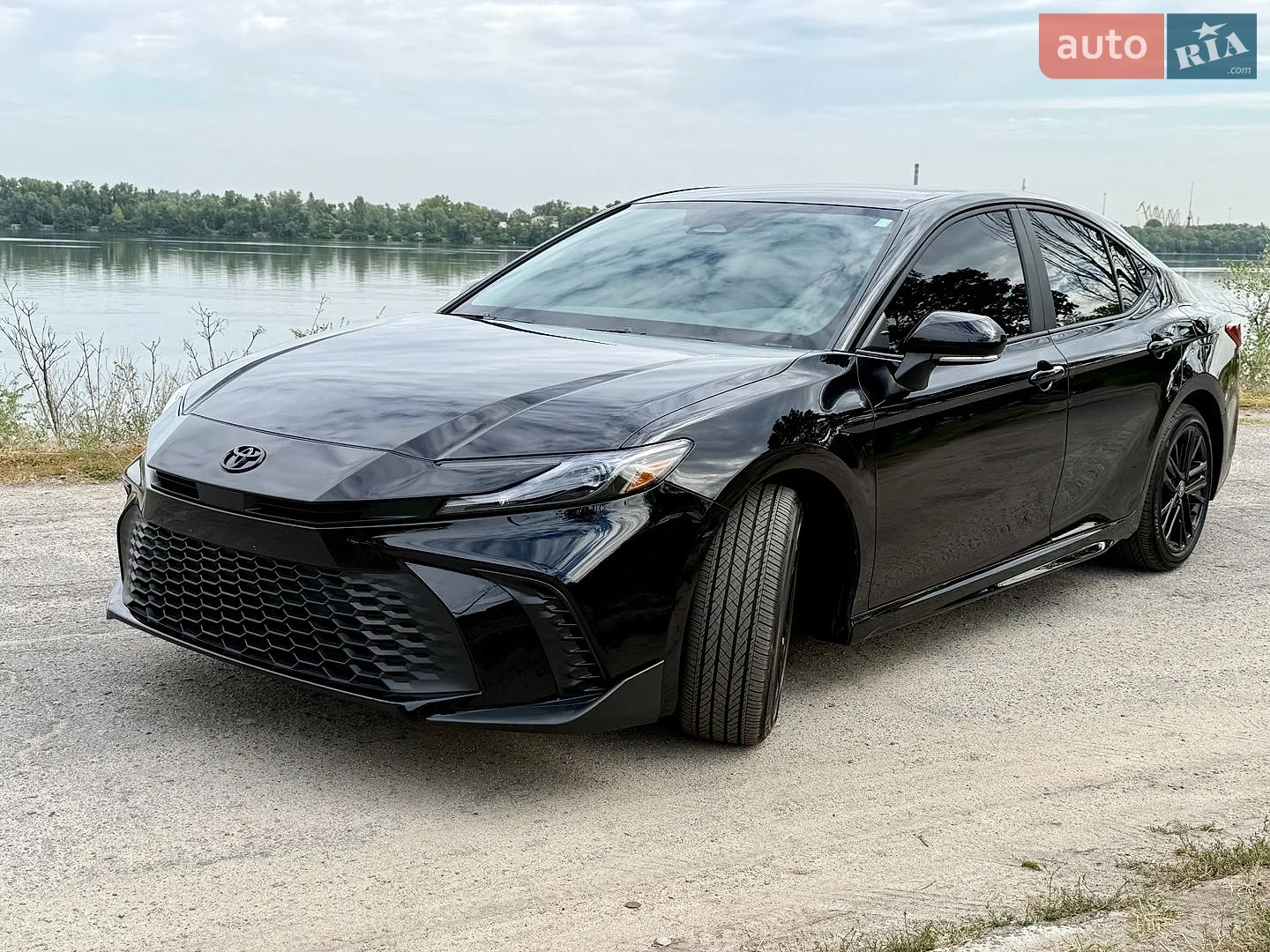 2025 Toyota Camry - мініатюра 4