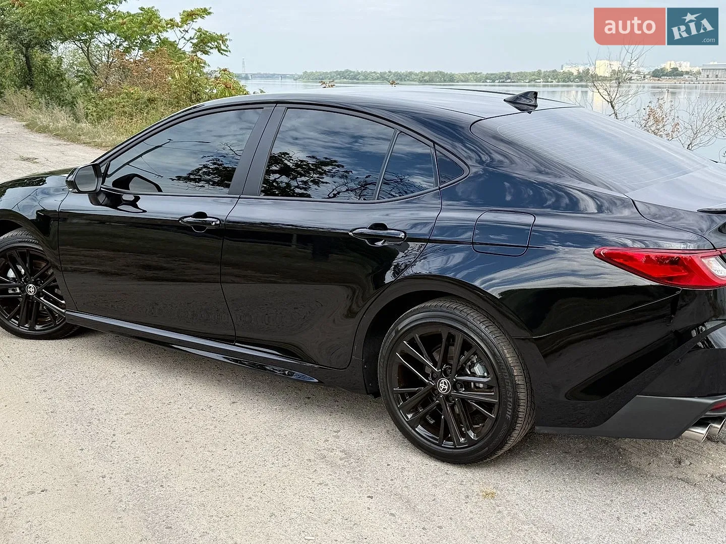 2025 Toyota Camry - мініатюра 11