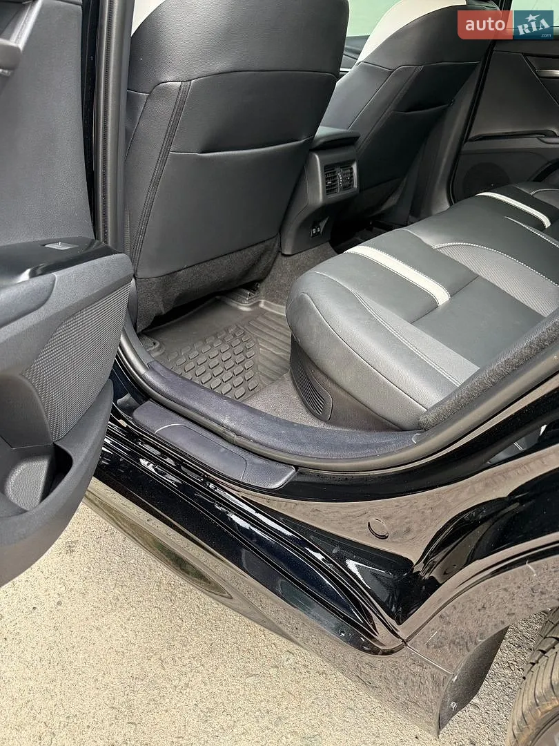 2025 Toyota Camry - мініатюра 32