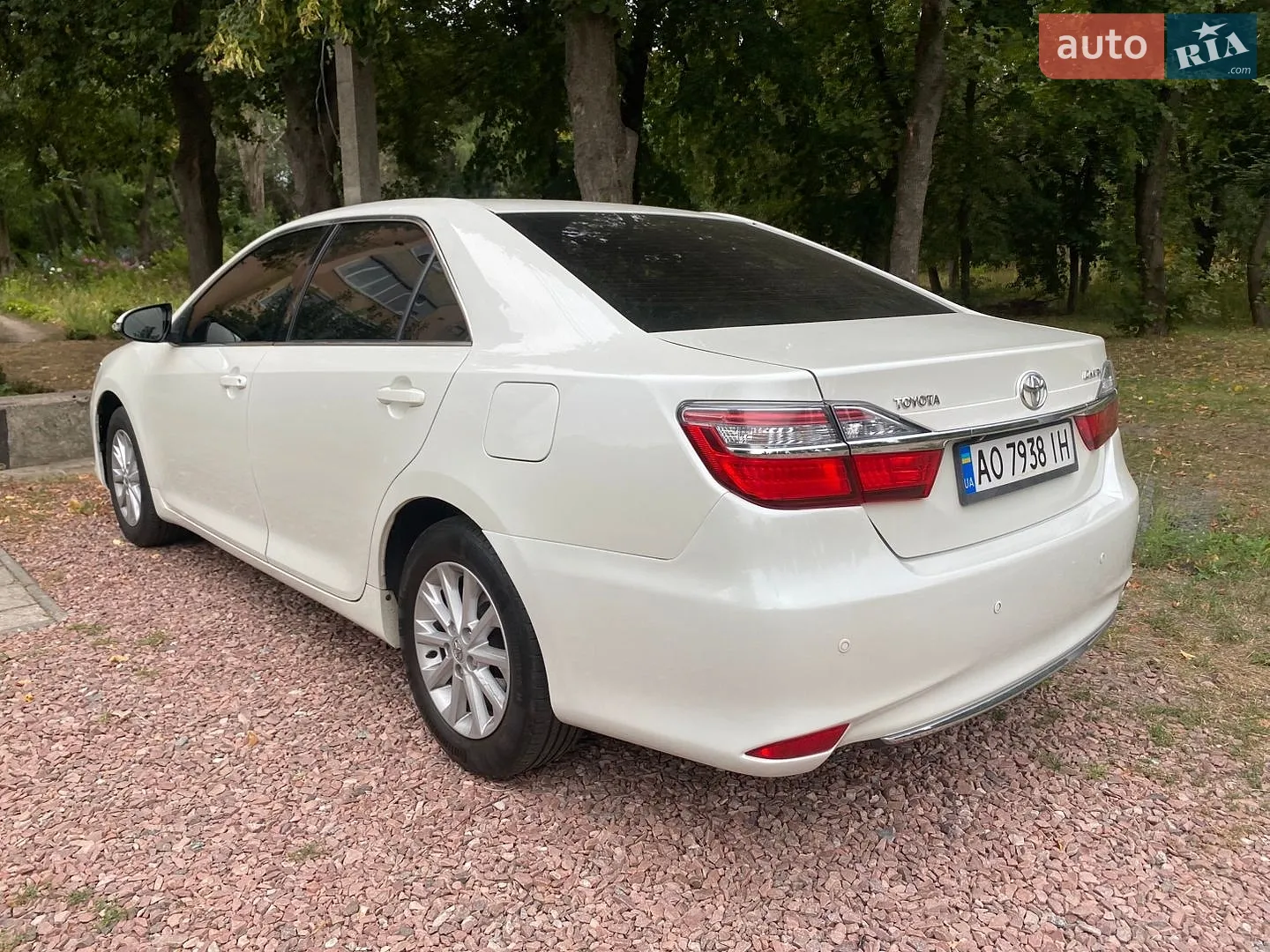 2016 Toyota Camry - мініатюра 7