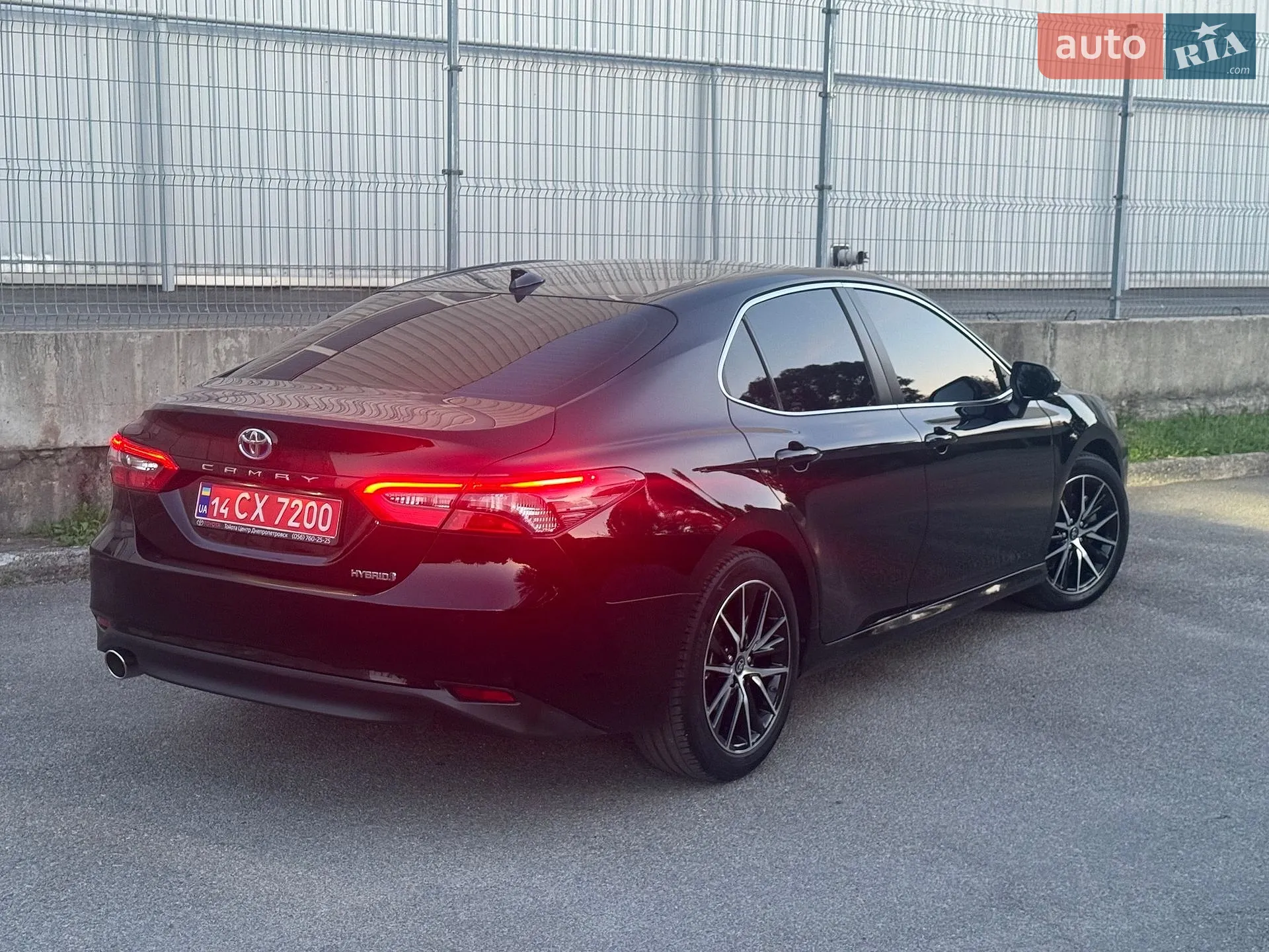 2021 Toyota Camry - мініатюра 5