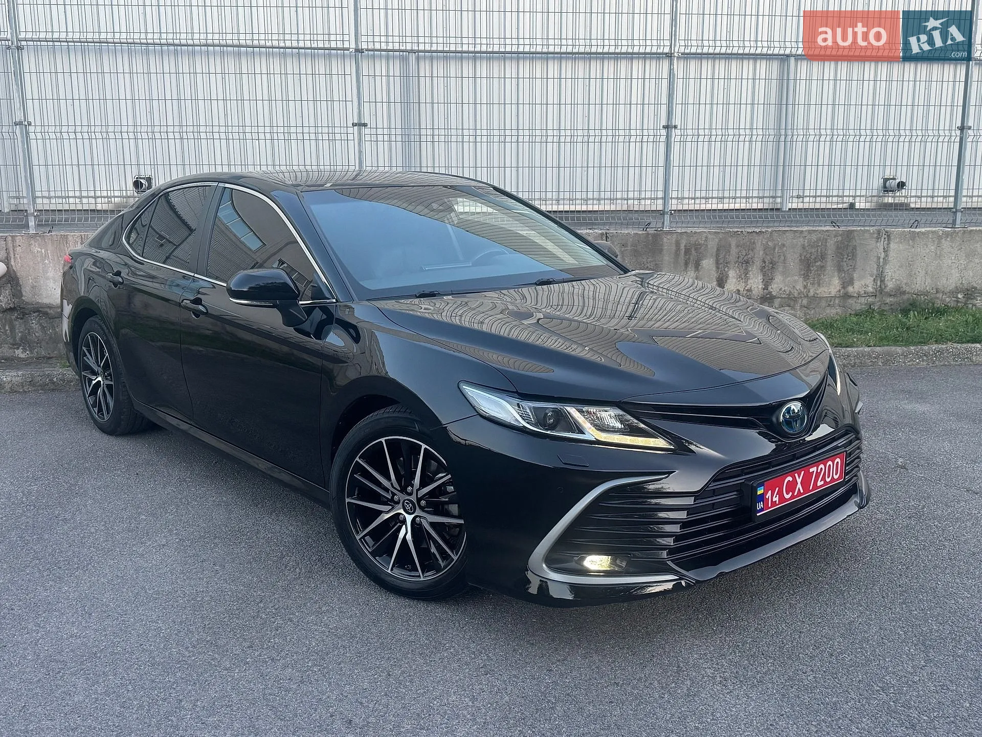 2021 Toyota Camry - мініатюра 4