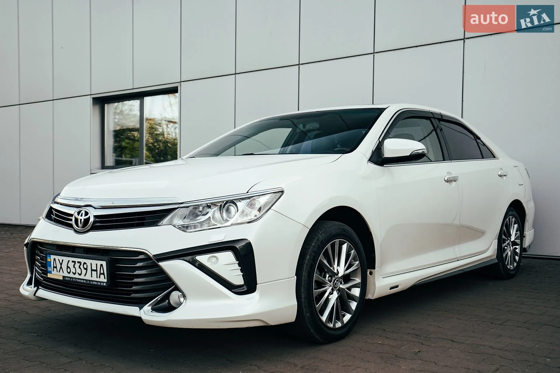 2016 Toyota Camry - мініатюра 6