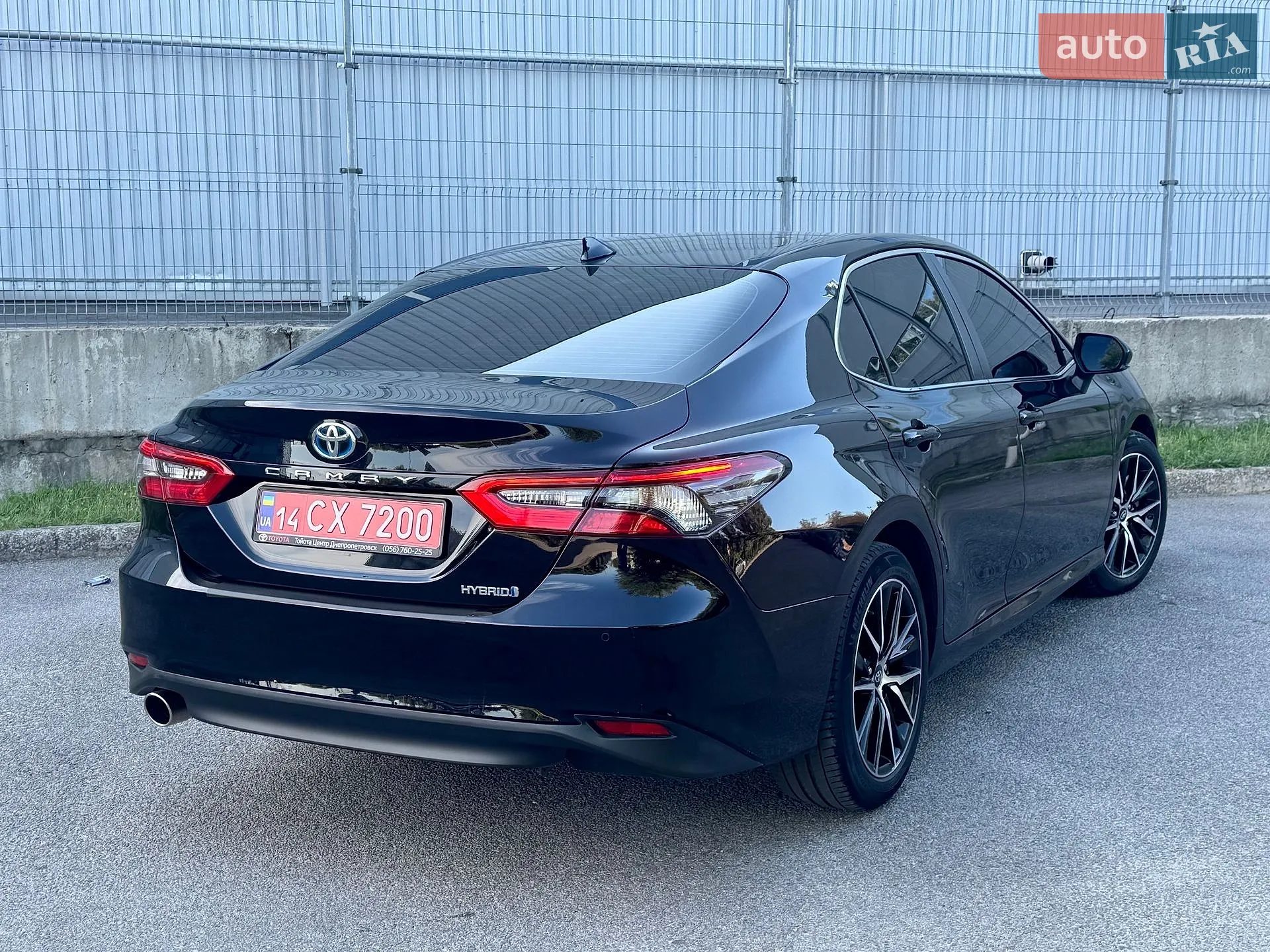 2021 Toyota Camry - мініатюра 17
