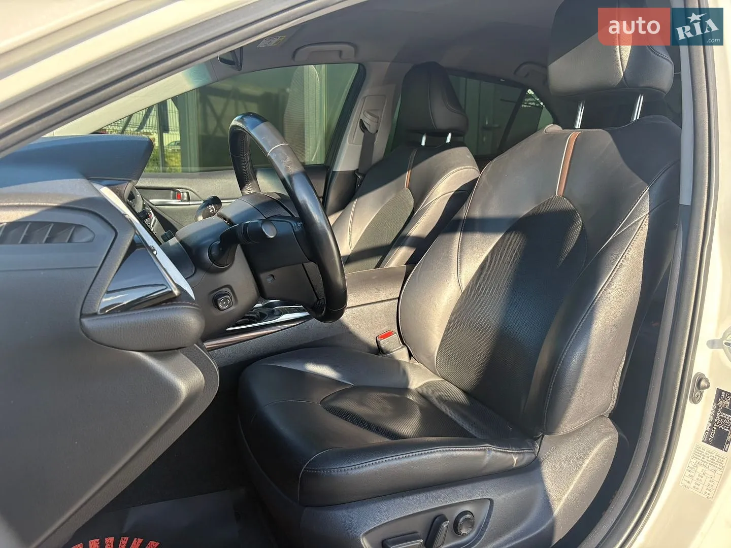 2019 Toyota Camry - мініатюра 10