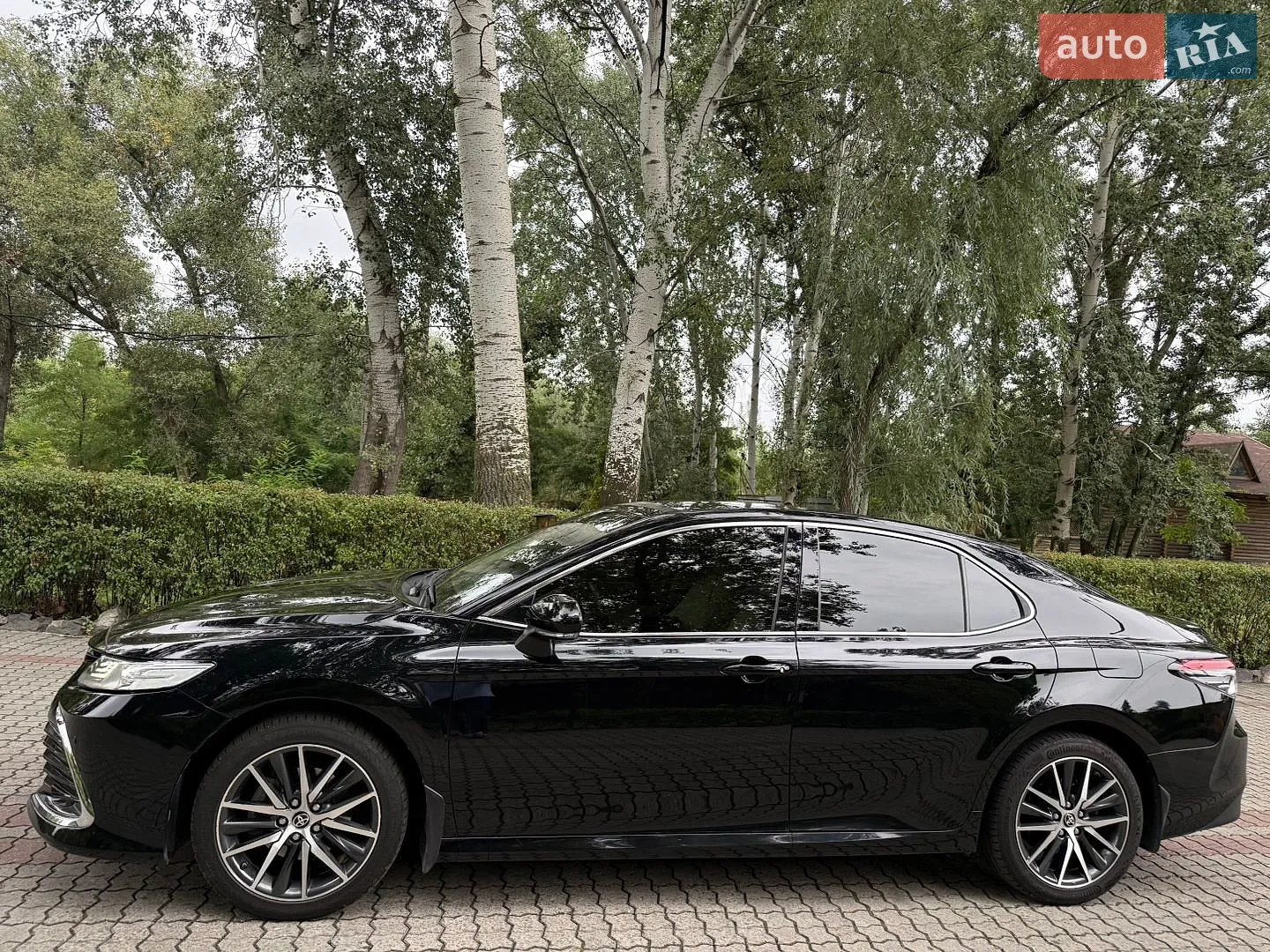 2021 Toyota Camry - мініатюра 3