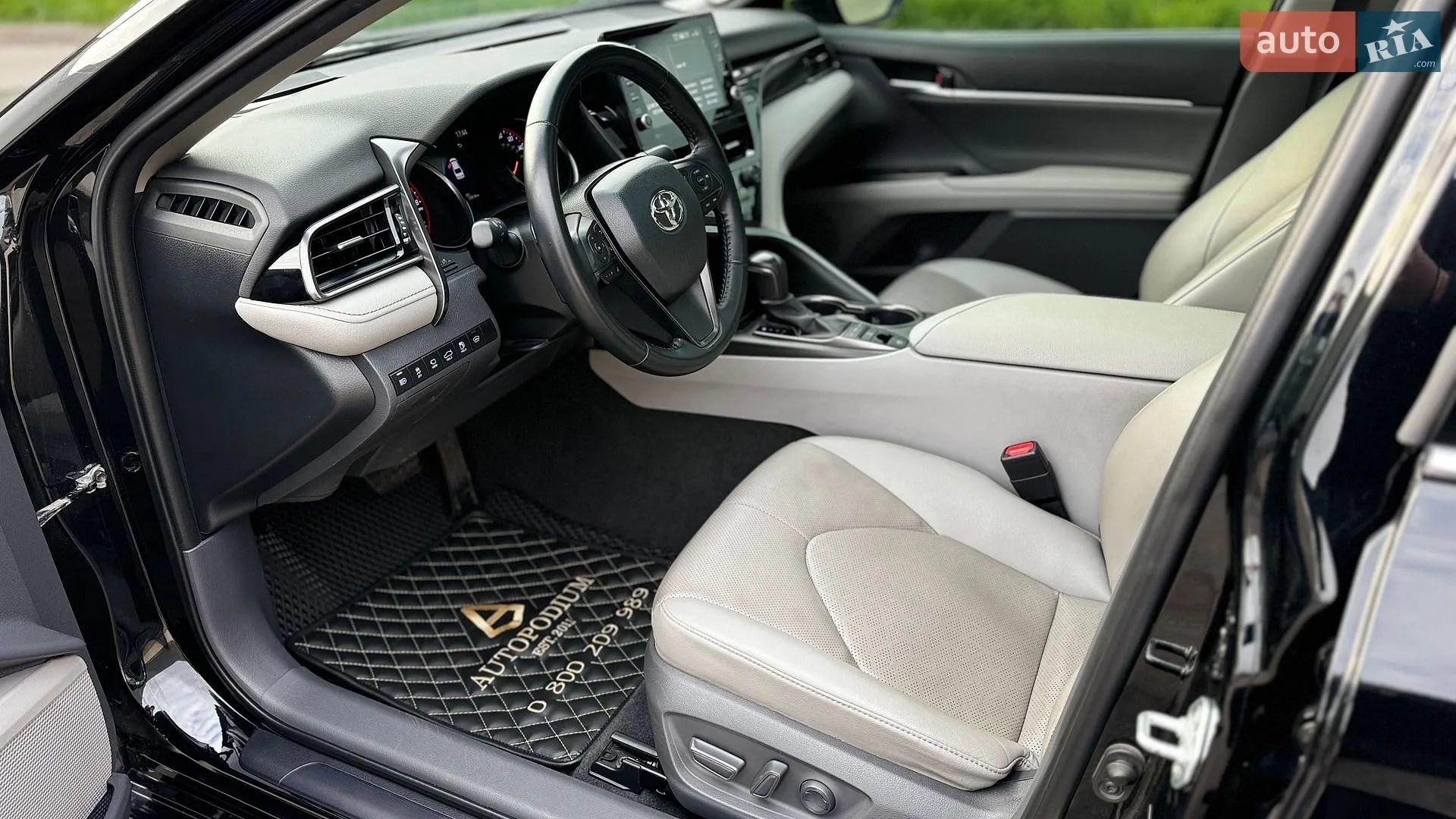 2021 Toyota Camry - мініатюра 19