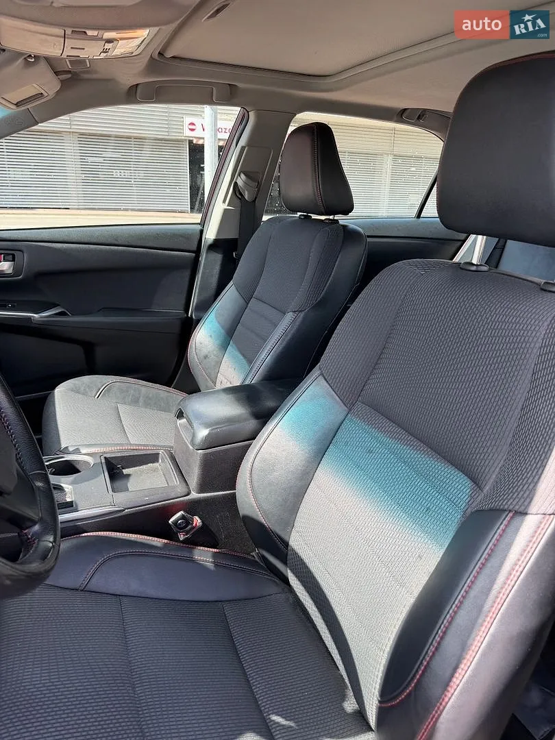 2016 Toyota Camry - мініатюра 9