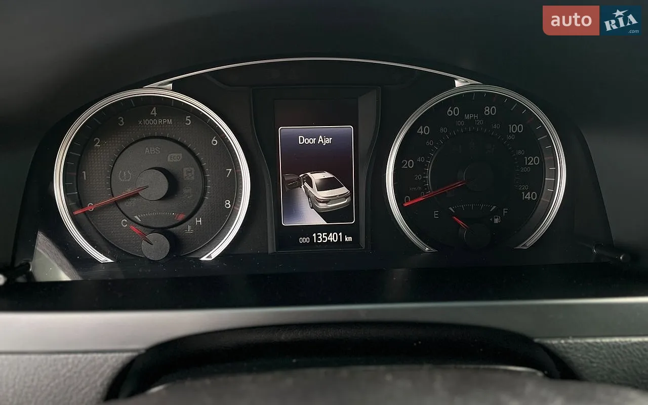 2016 Toyota Camry - мініатюра 17