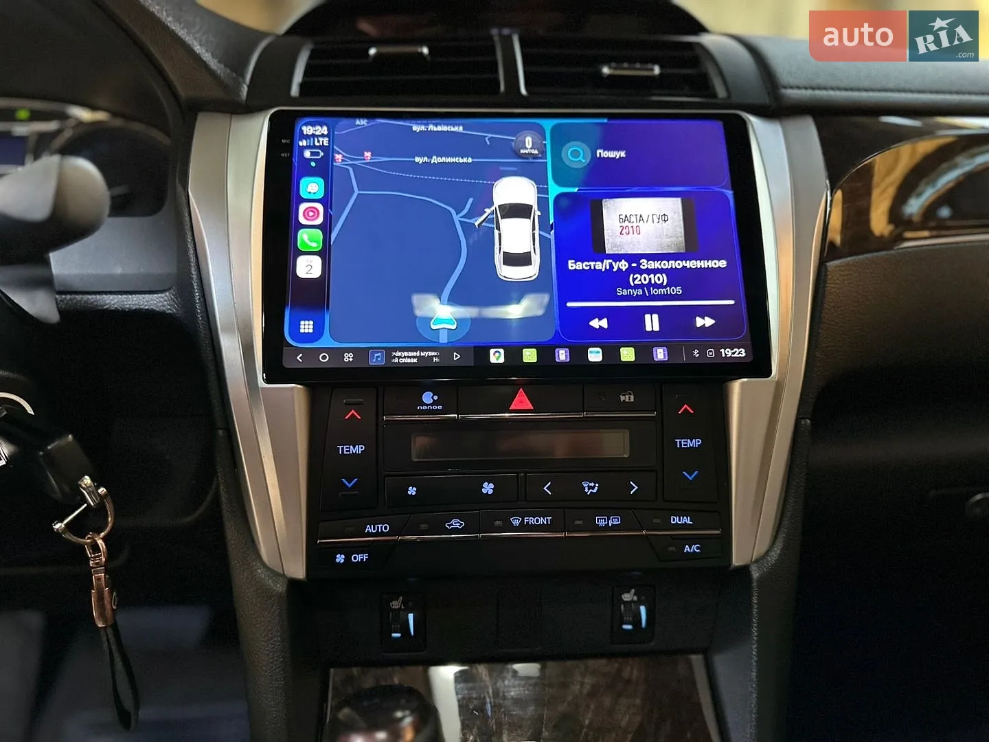 2015 Toyota Camry - мініатюра 28
