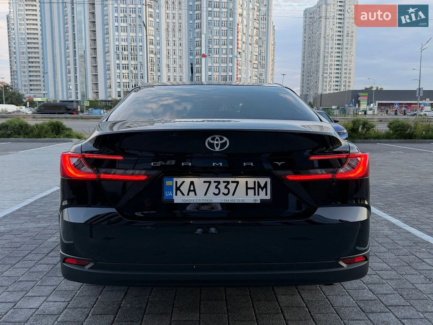 2026 Toyota Camry - мініатюра 6