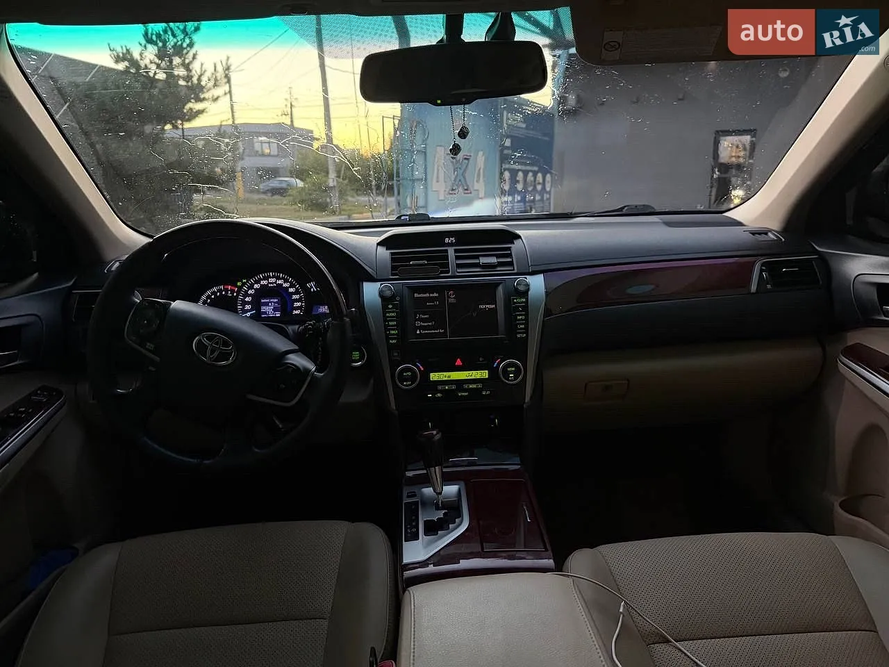 2012 Toyota Camry - мініатюра 2