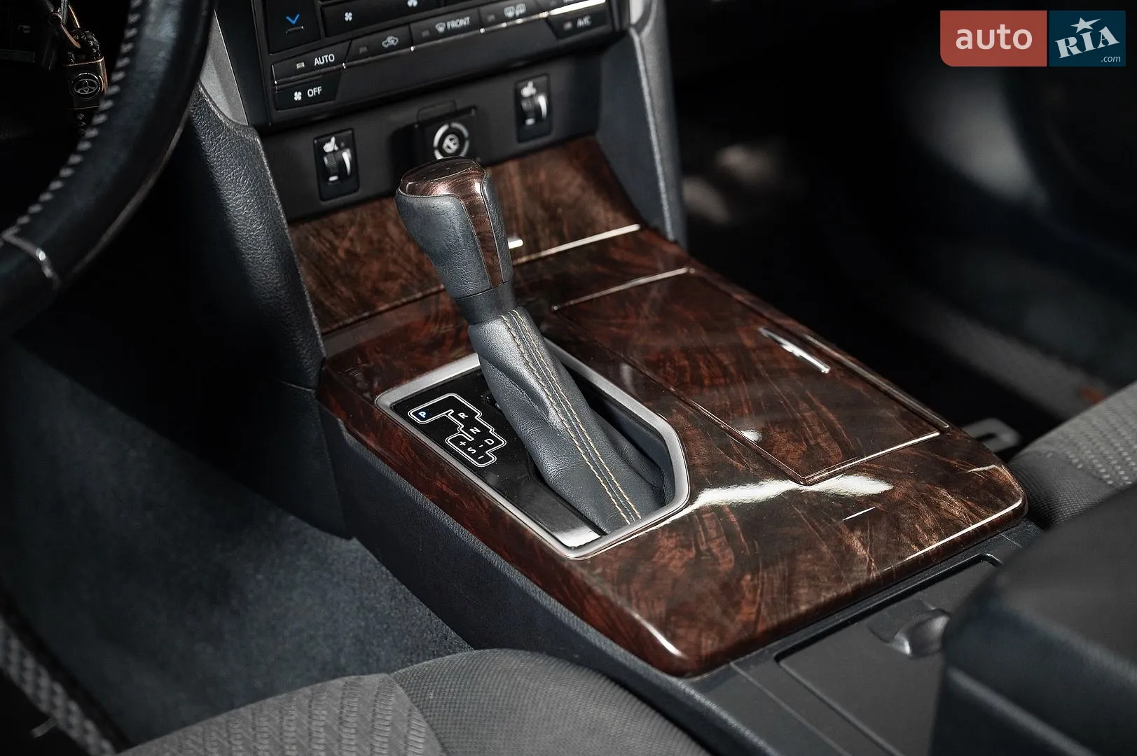 2016 Toyota Camry - мініатюра 27