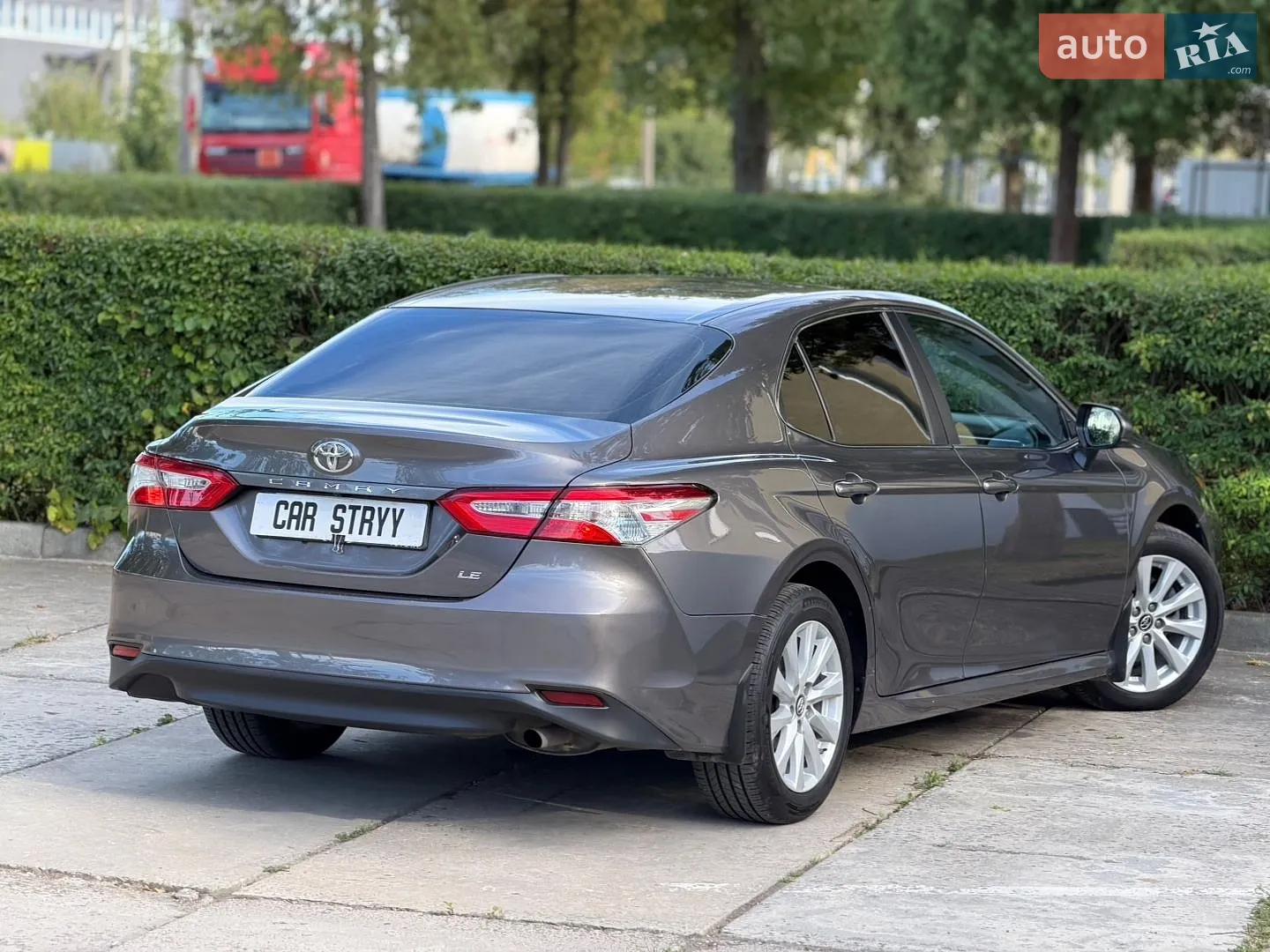 2018 Toyota Camry - мініатюра 21