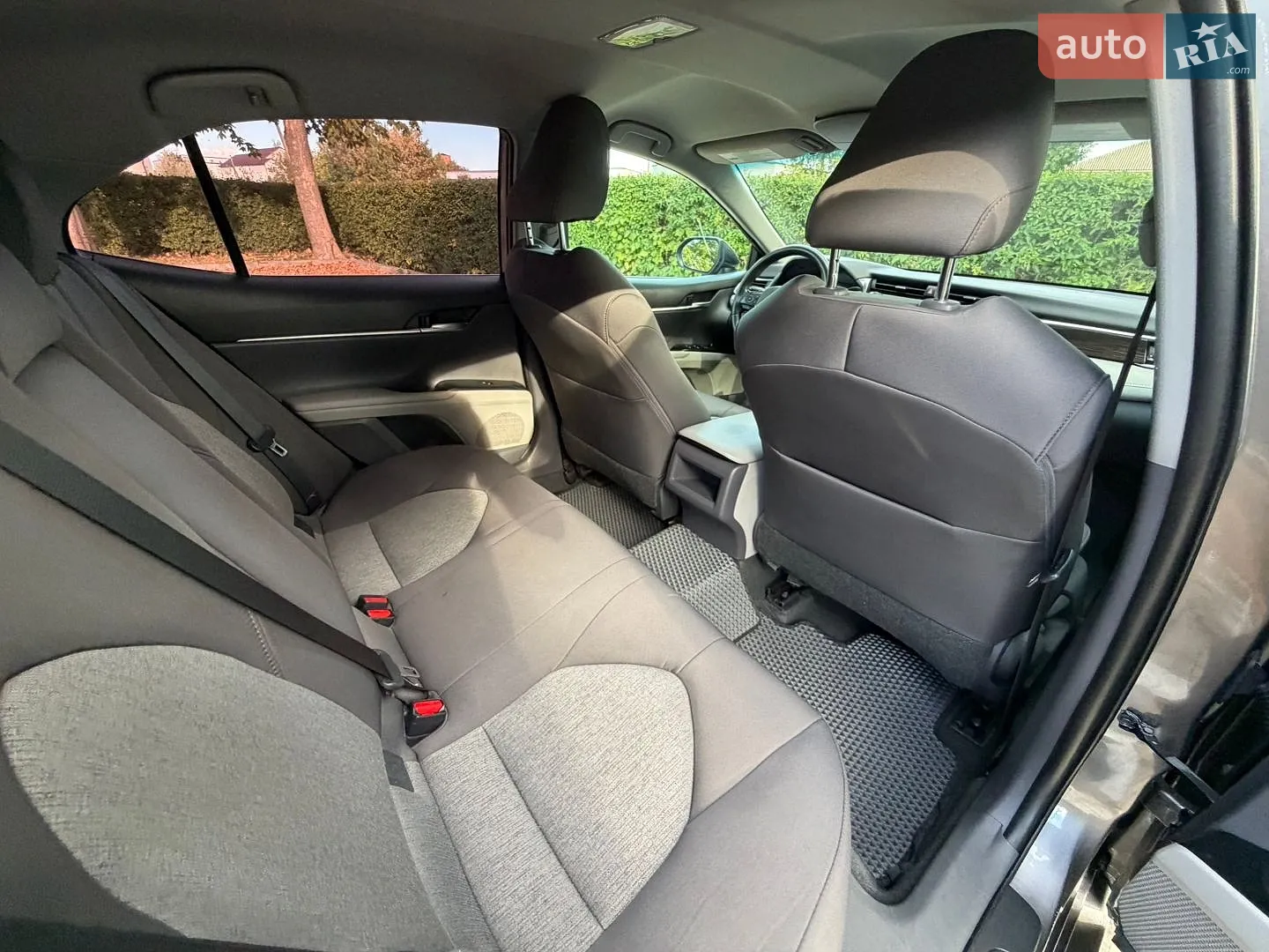 2018 Toyota Camry - мініатюра 31