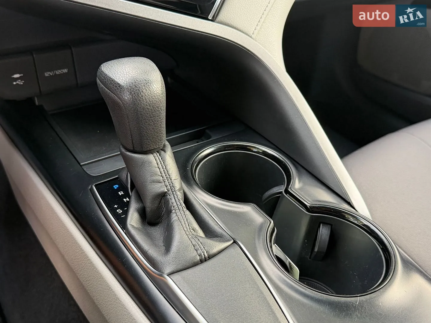 2018 Toyota Camry - мініатюра 47