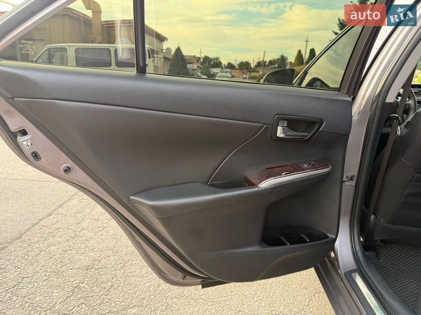 2015 Toyota Camry - мініатюра 26