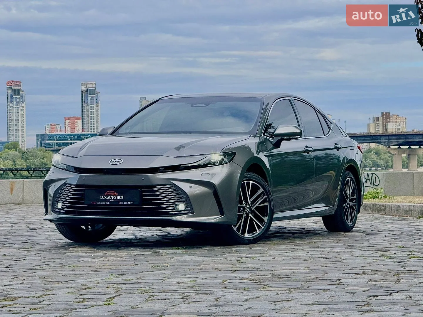 2026 Toyota Camry - мініатюра 5