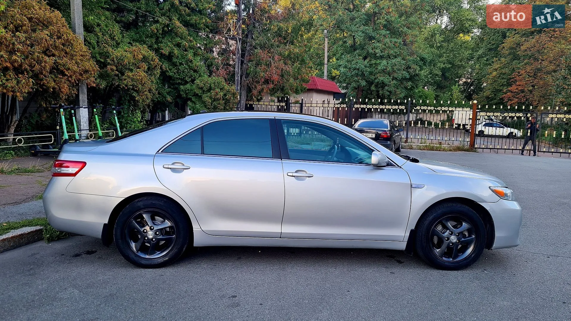 2010 Toyota Camry - мініатюра 4