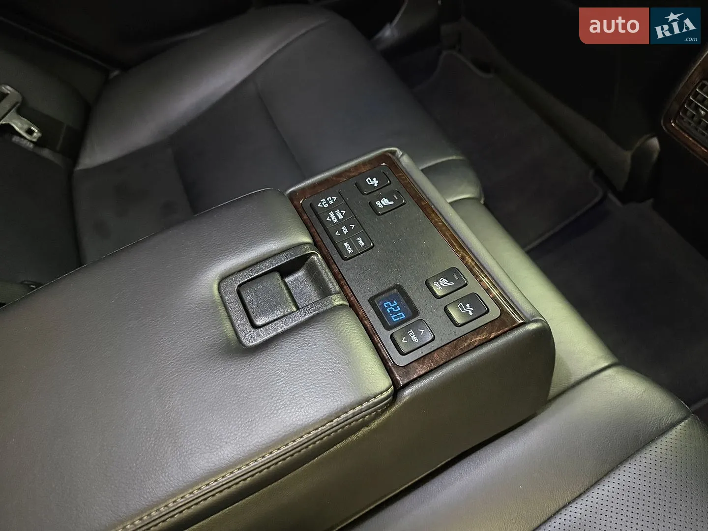 2014 Toyota Camry - мініатюра 19