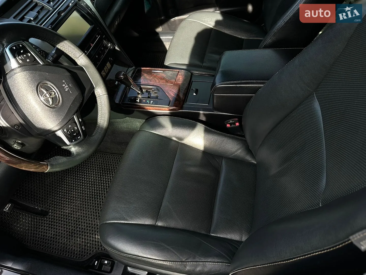 2014 Toyota Camry - мініатюра 20
