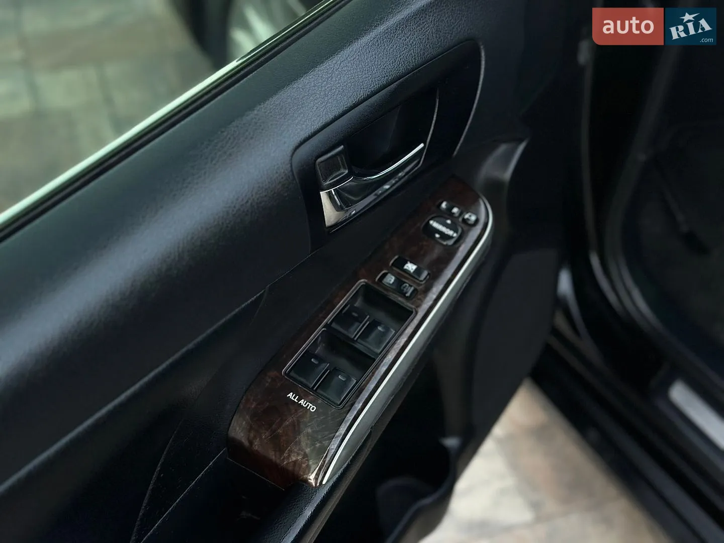 2014 Toyota Camry - мініатюра 17