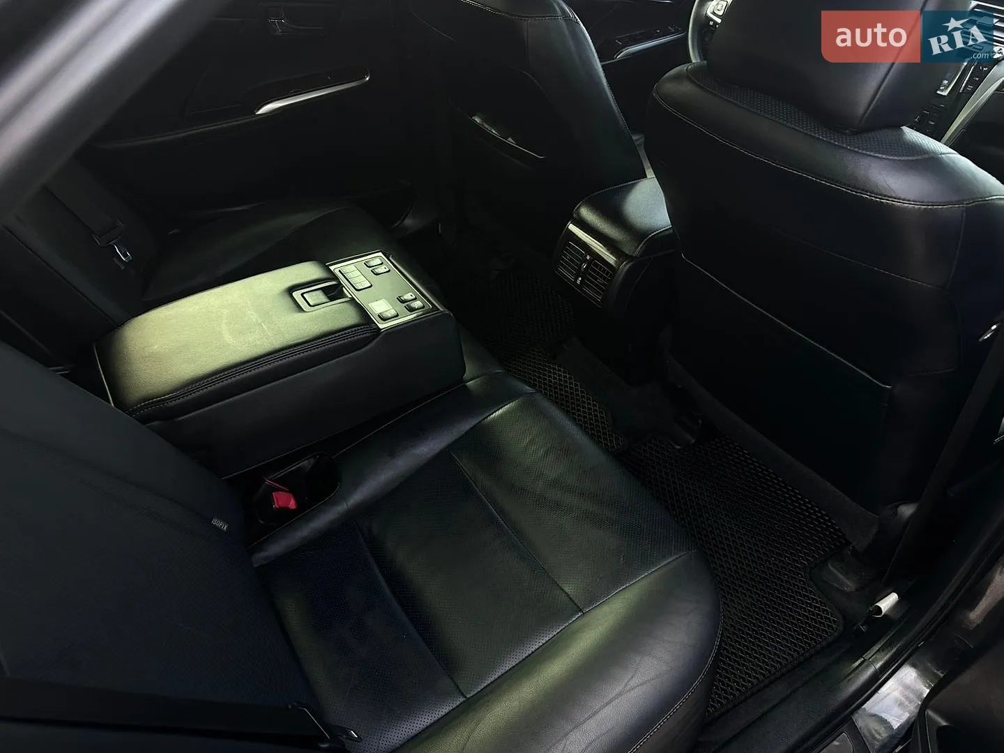 2014 Toyota Camry - мініатюра 38