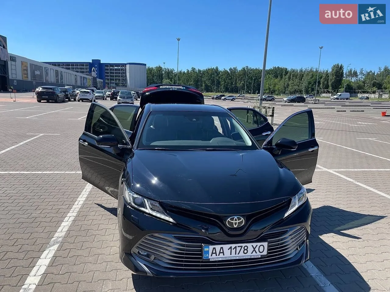 2019 Toyota Camry - мініатюра 4