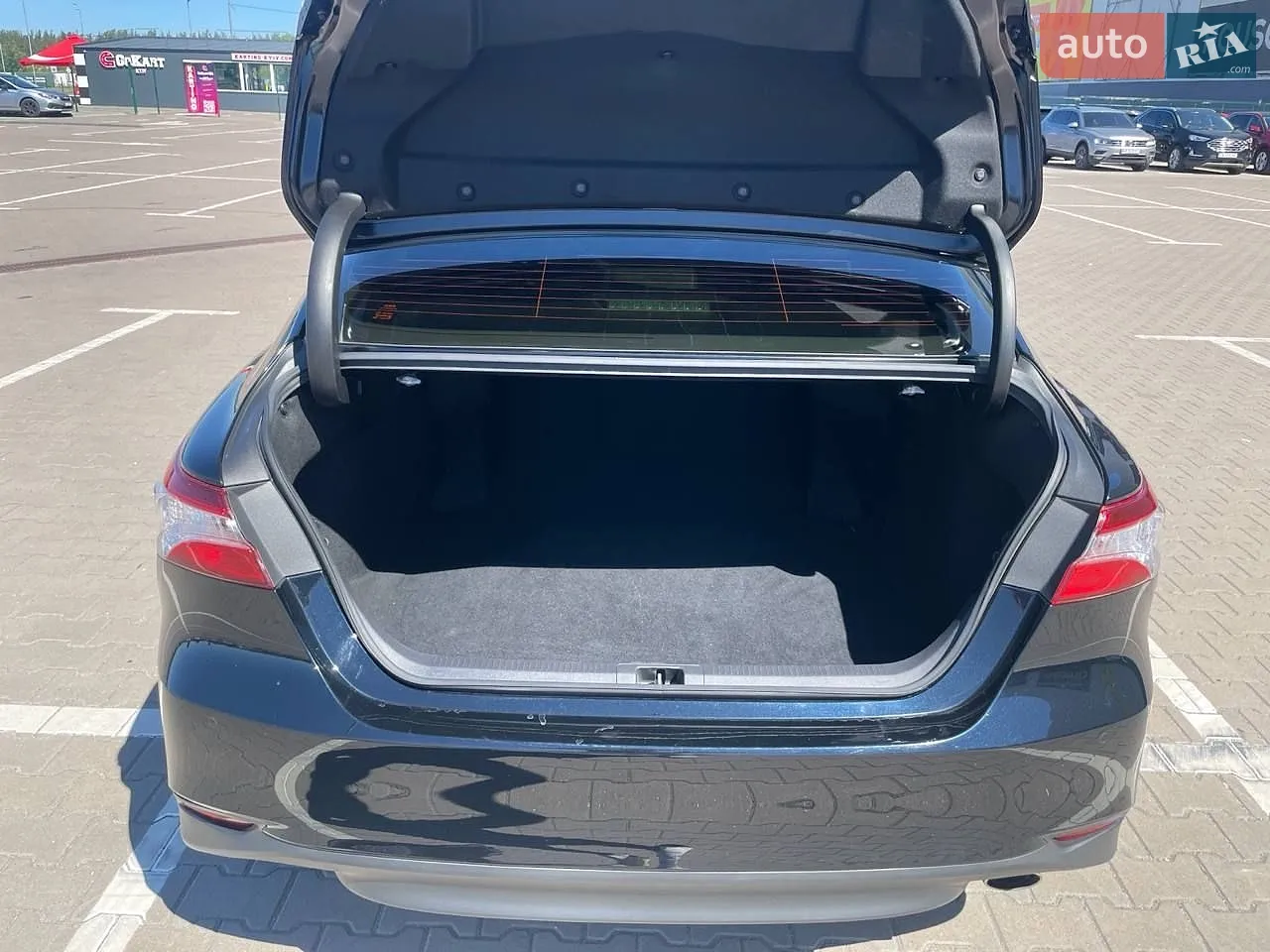 2019 Toyota Camry - мініатюра 9