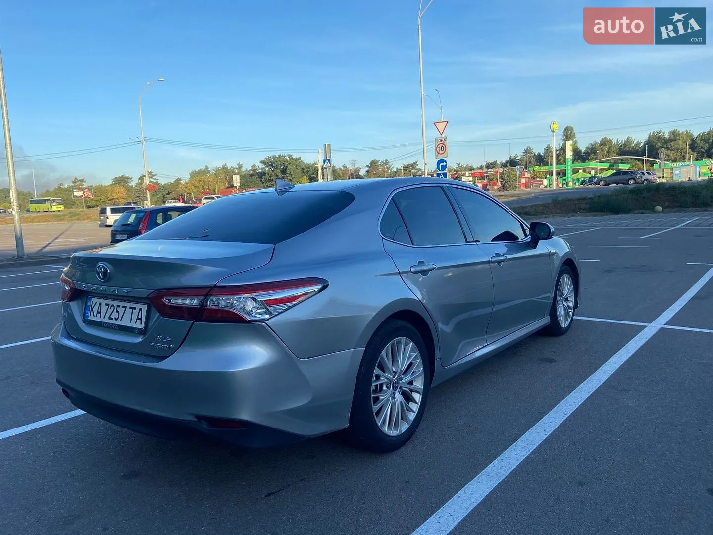 2020 Toyota Camry - мініатюра 5