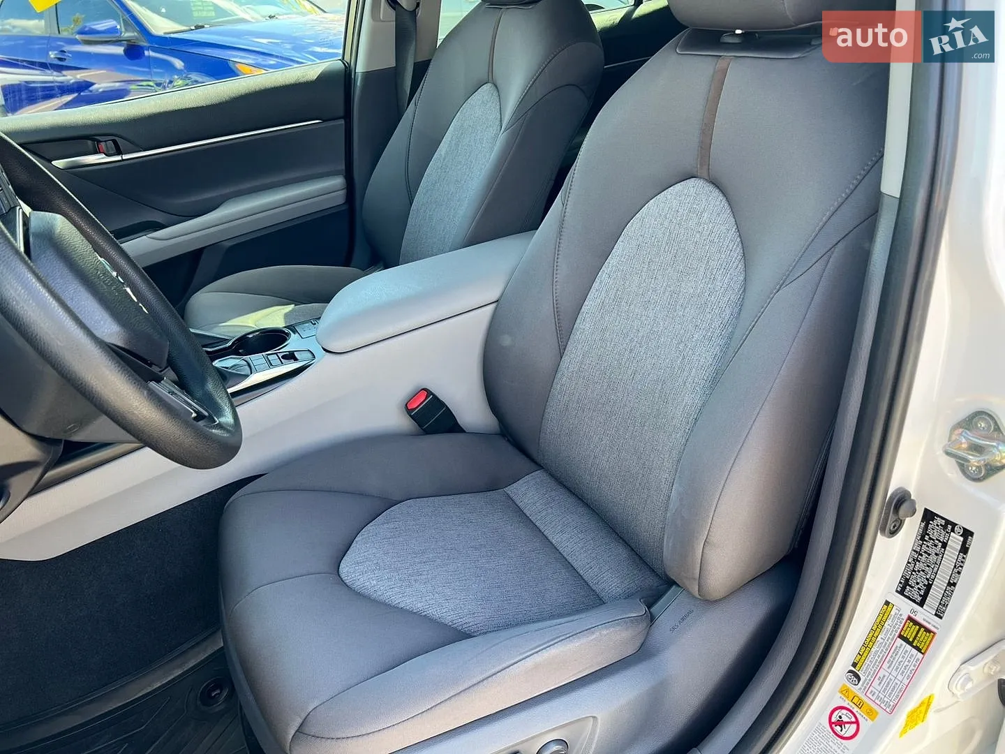 2018 Toyota Camry - мініатюра 21