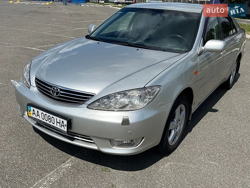 Toyota Camry 2005
