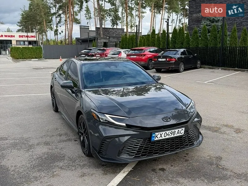 Toyota Camry 2024