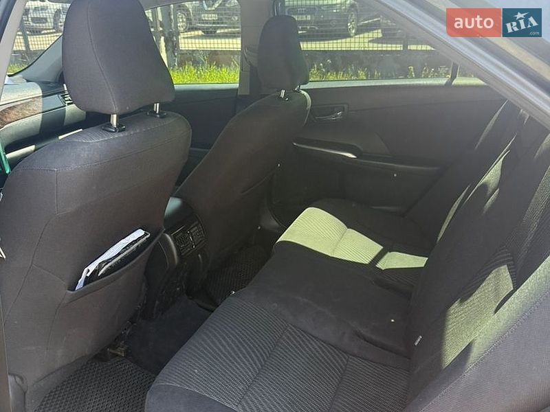 Седан Toyota Camry 2016 в Запорожье
